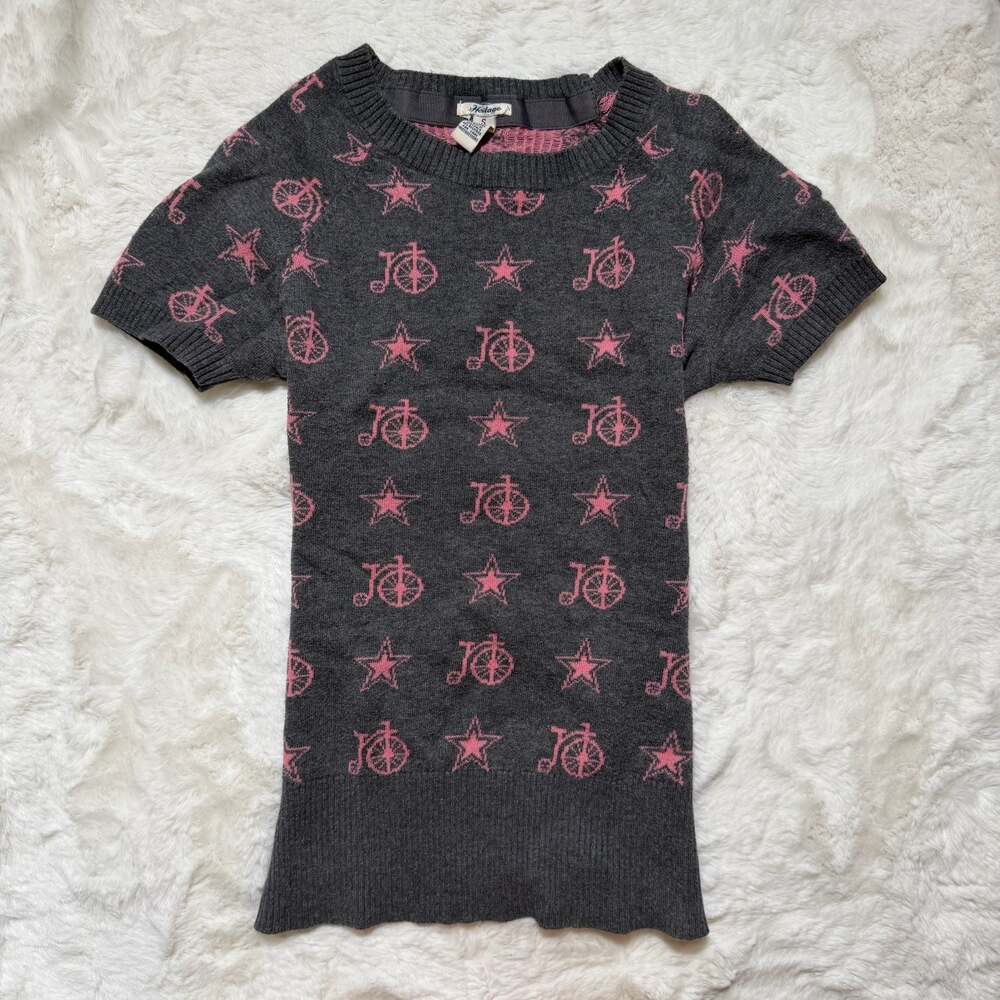 Gray and Pink Star Pattern Knit Short Sleeve Sweater